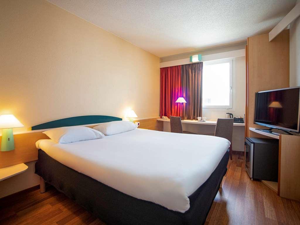 Готель Ibis Фрібур Номер фото